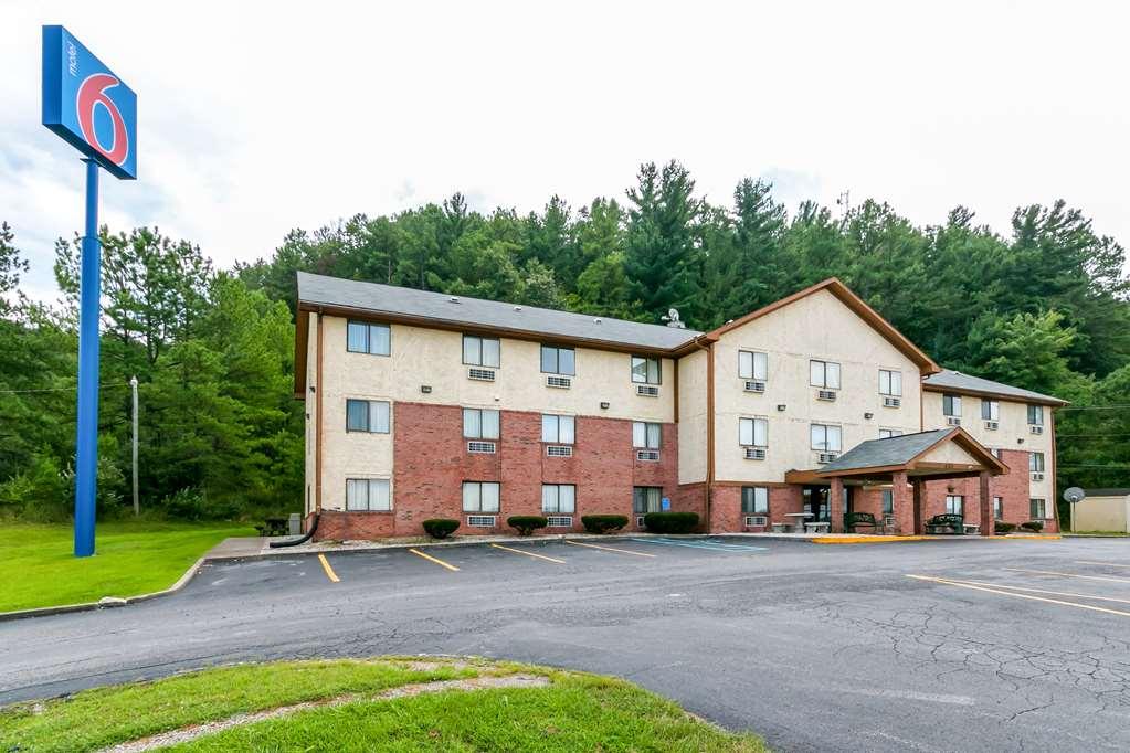 6 Morehead